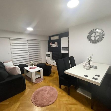 Apartmani Marcetic سلافونسكي برود المظهر الخارجي الصورة